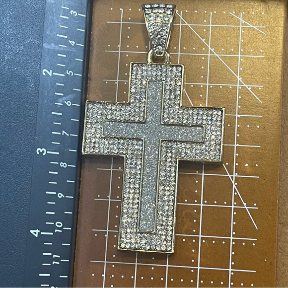 Large Jesus Pendant and crosses with simulated diamonds. More to be added. - Picture 12 of 12